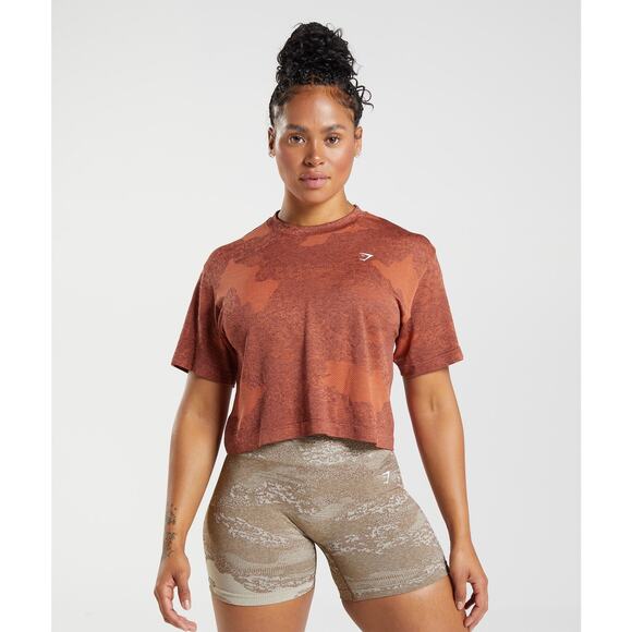 Gymshark NWOT ADAPT CAMO SEAMLESS CROP TOP Storm Red Size Large - Picture 1 of 7